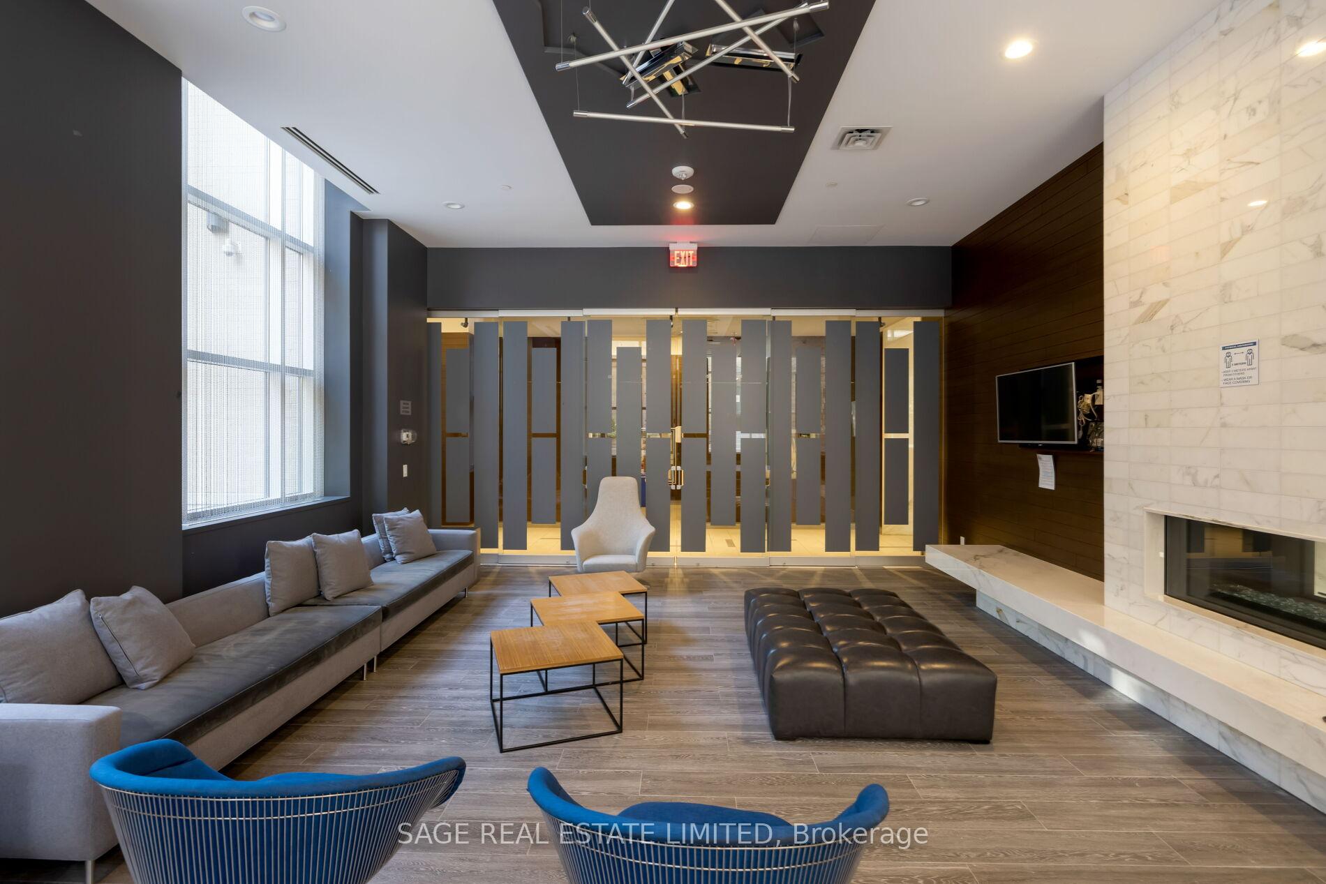 2 Bedrooms Condo at 105 George, Toronto For sale