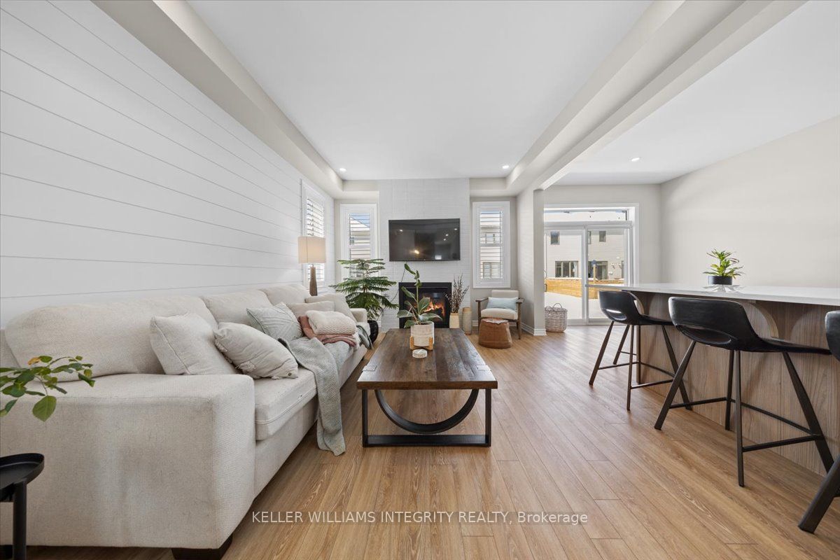 355 Crossway Terrace, Stittsville - Munster - Richmond 8211 - Stittsville (North)
