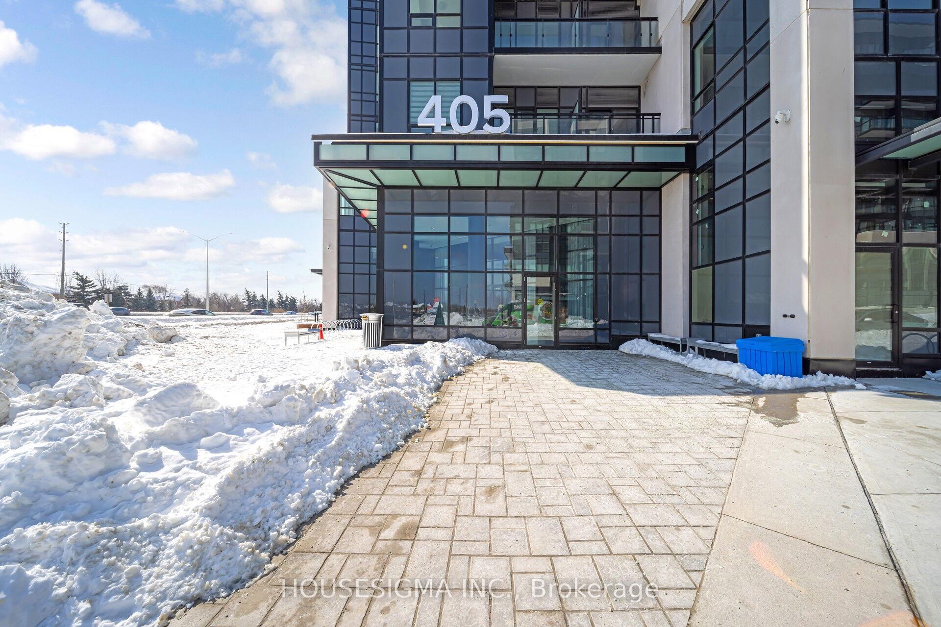 3 Bedrooms Condo at 405 Dundas, Oakville For sale