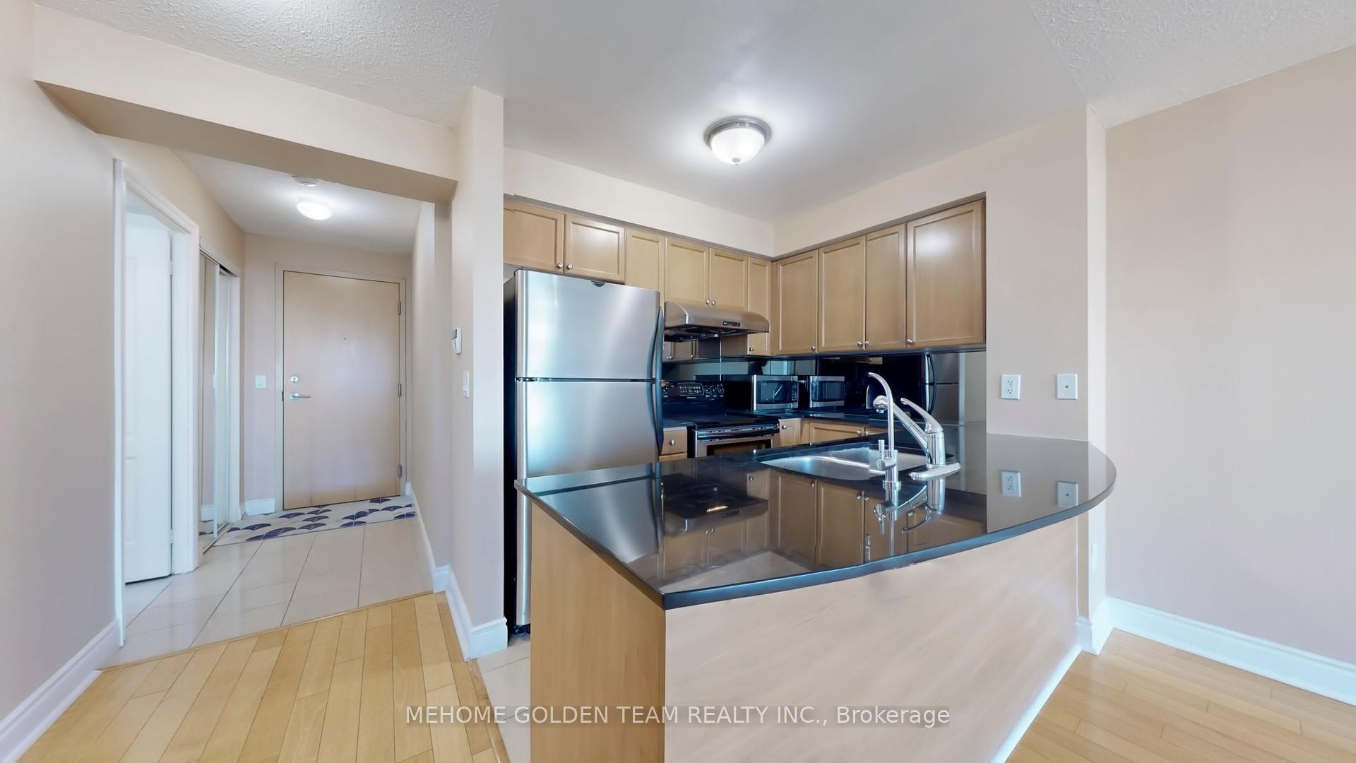 2 Bedrooms Condo at 50 Brian Harrison,  Toronto For sale