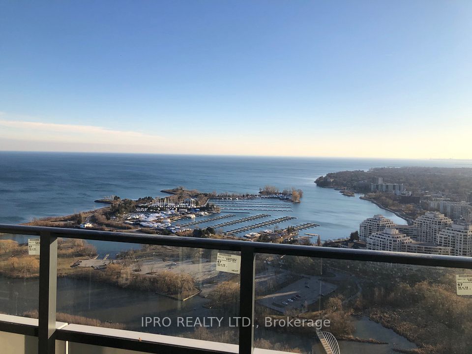 20 Shore Breeze