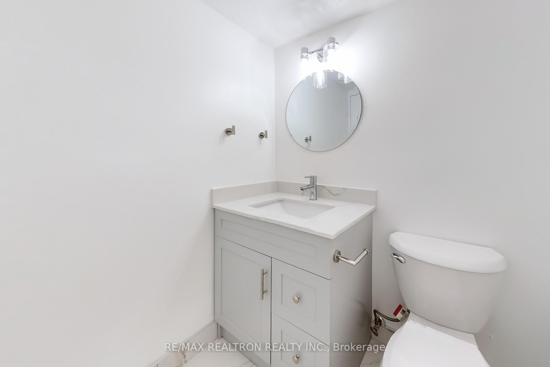 3 Bedrooms Condo at 1 Massey, Toronto For sale
