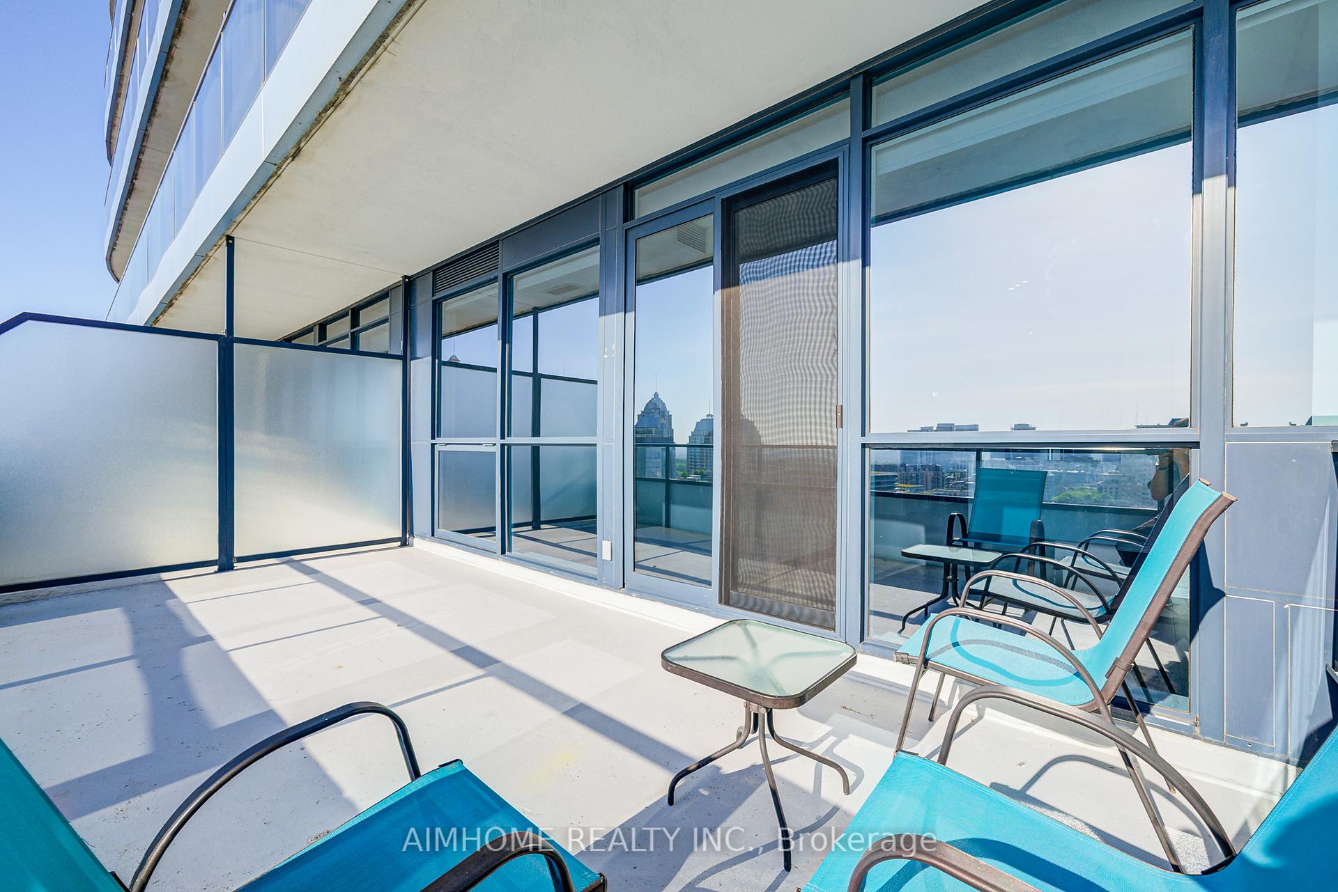 2 Bedrooms Condo at 2885 Bayview, Toronto For sale