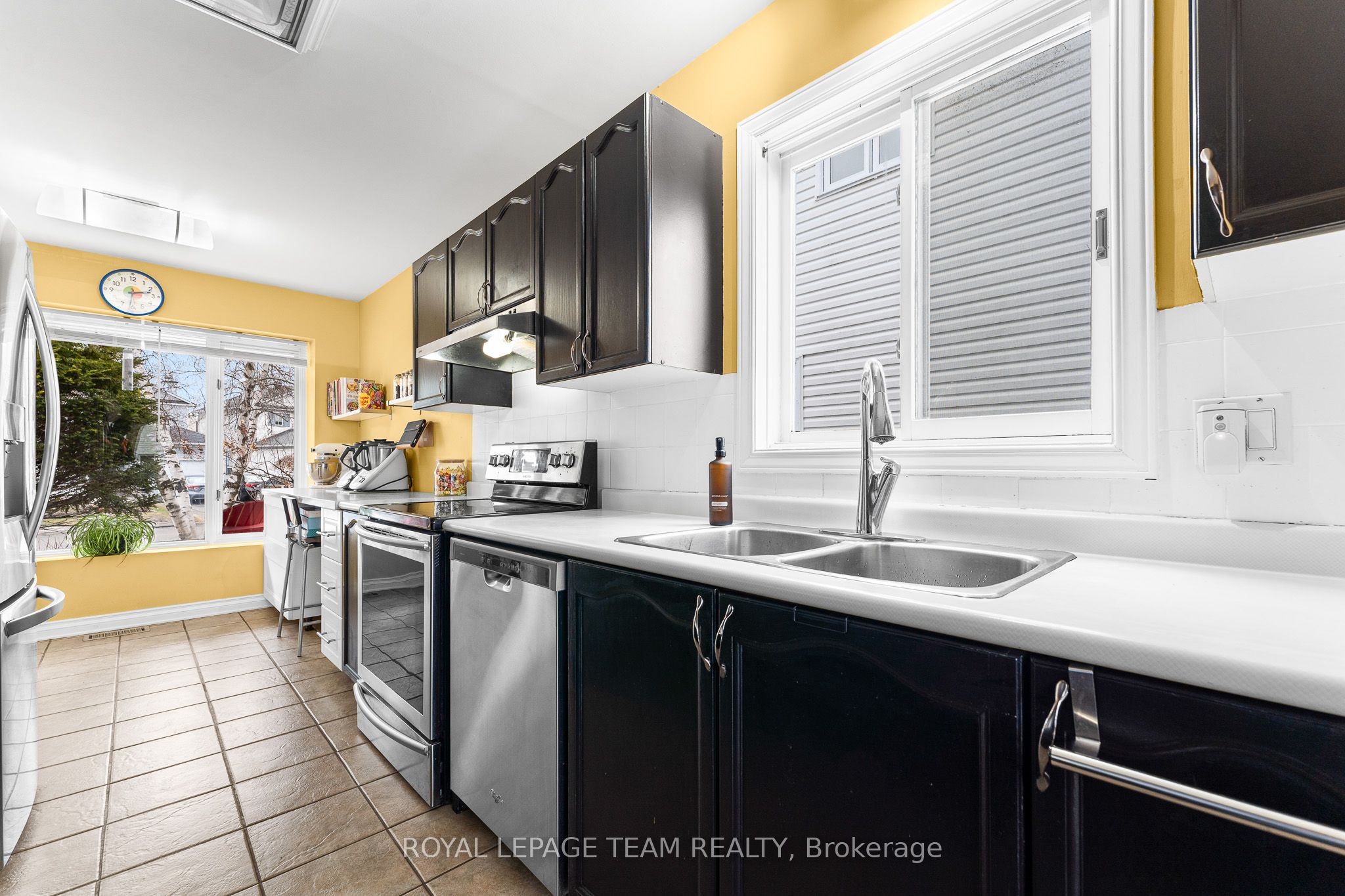 486 Deancourt Crescent, OrleansCumberlandandArea, ON K4A 3G3