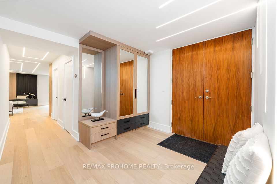 #2D - 66 Collier Street, Toronto, ON M4W 1L9
