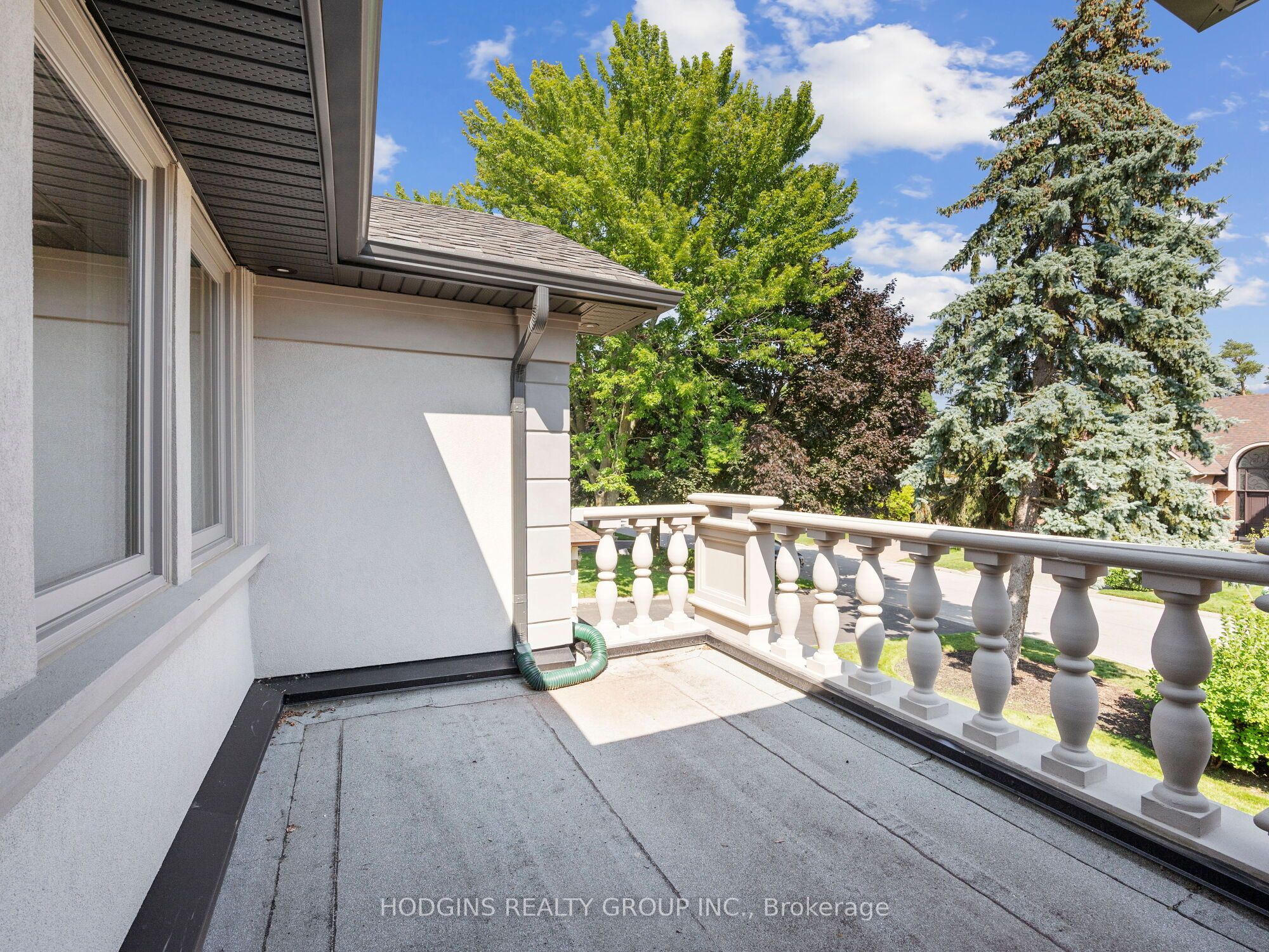 1816 Paddock Crescent