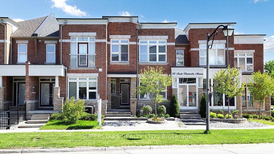 41 South Unionville Avenue
