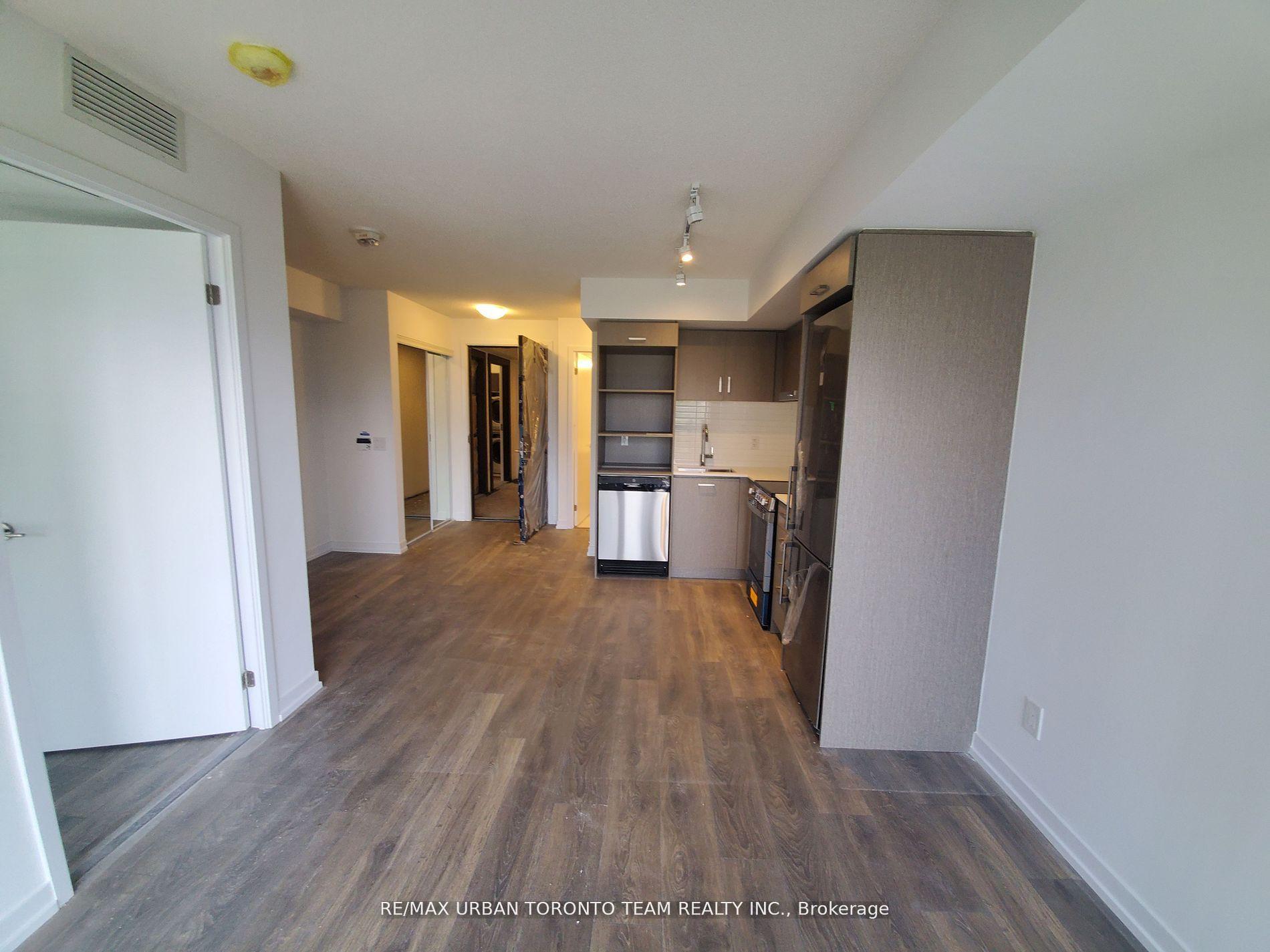 2 Bedrooms Condo at 219 Dundas,  Toronto For sale