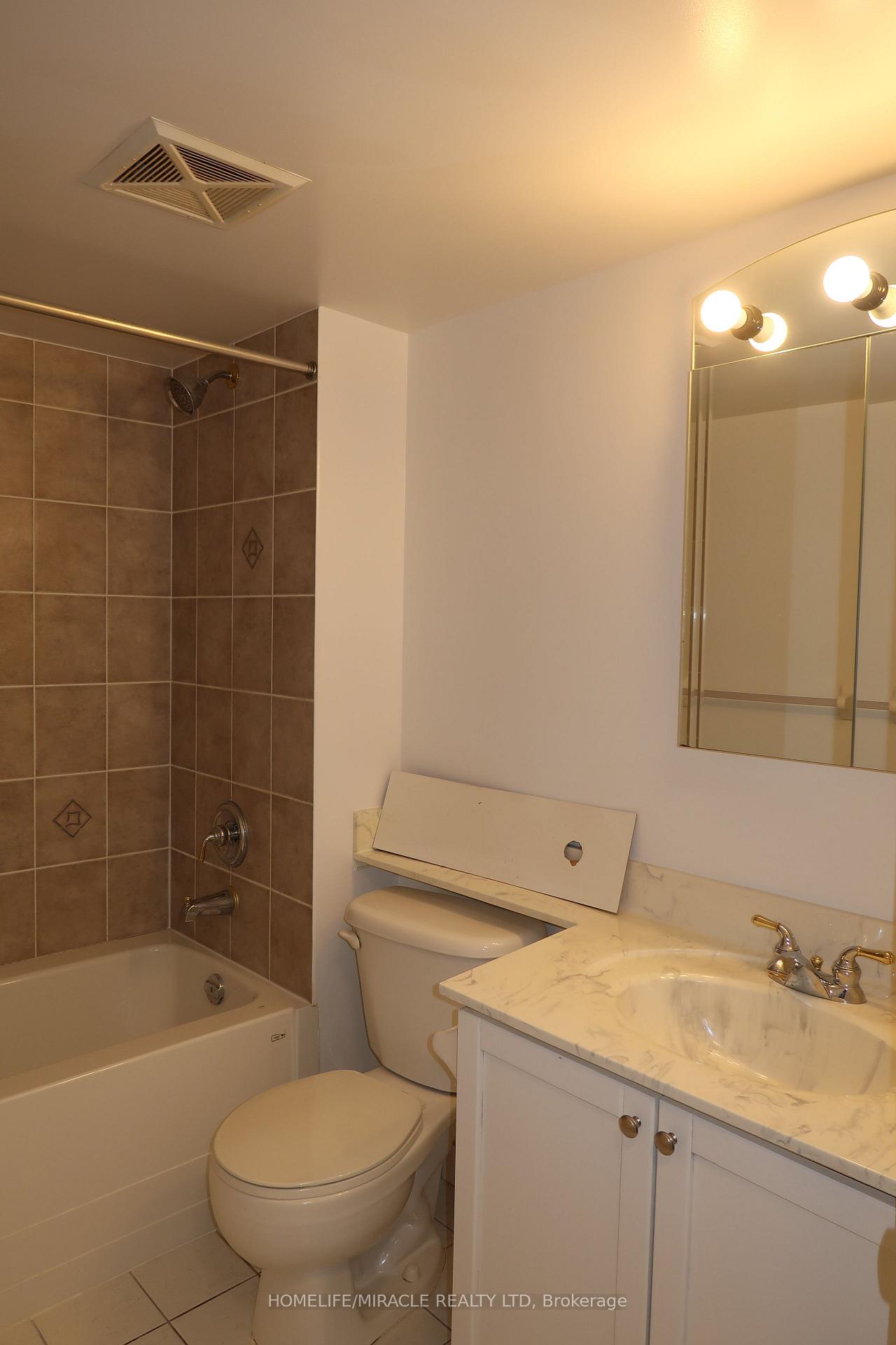 1 Bedroom Condo at 4889 Kimbermount,  Mississauga For sale