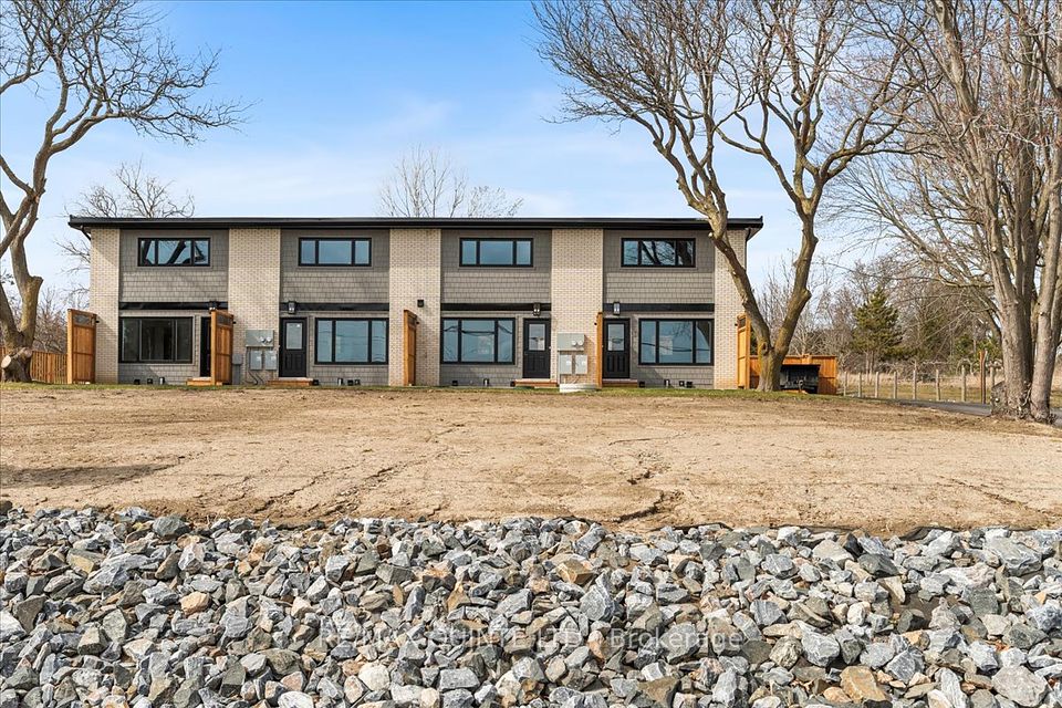 #3 - 865 Old  Highway 2, Quinte West, ON K9V 5P5