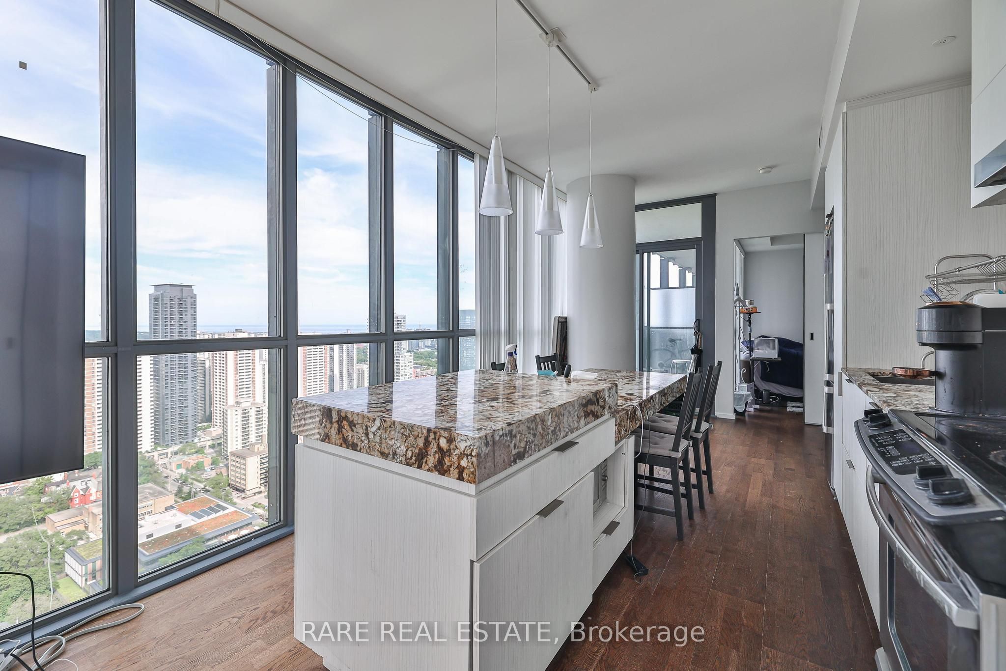 101 Charles Street E, #3210