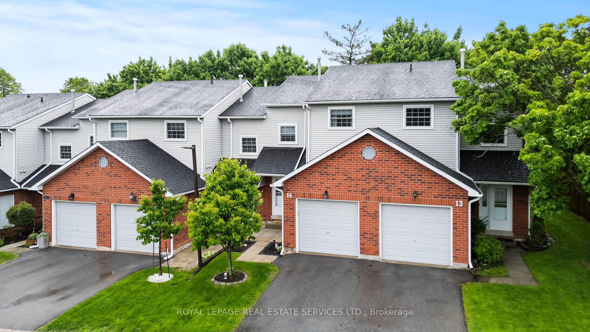 3 Bedrooms Condo at 2065 Amherst Heights, Burlington For sale