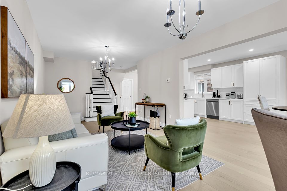 5968 Brookhaven