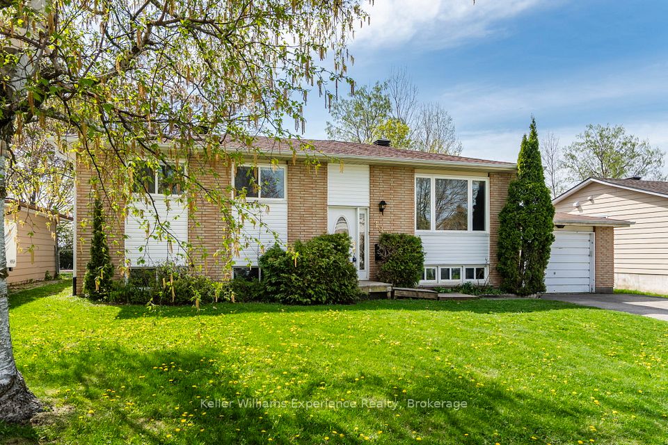 309 Lescaut Road, Midland, ON L4R 4R6