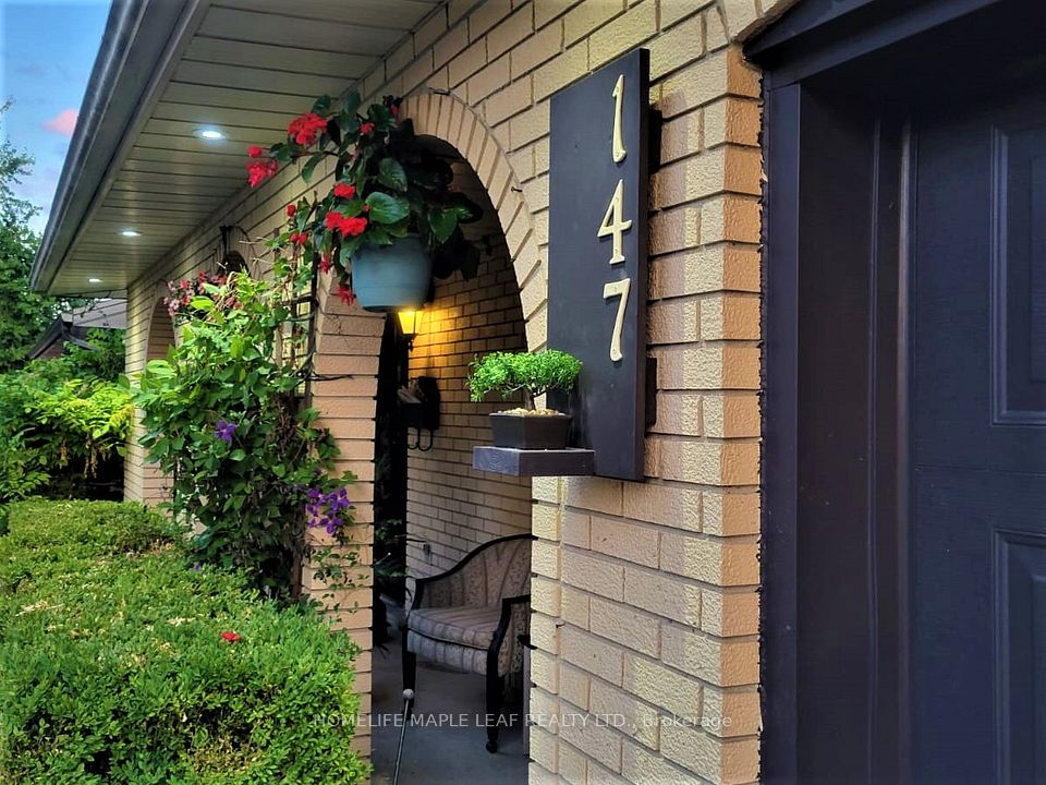 147 Muriel Crescent, London South, ON N6E 2K4