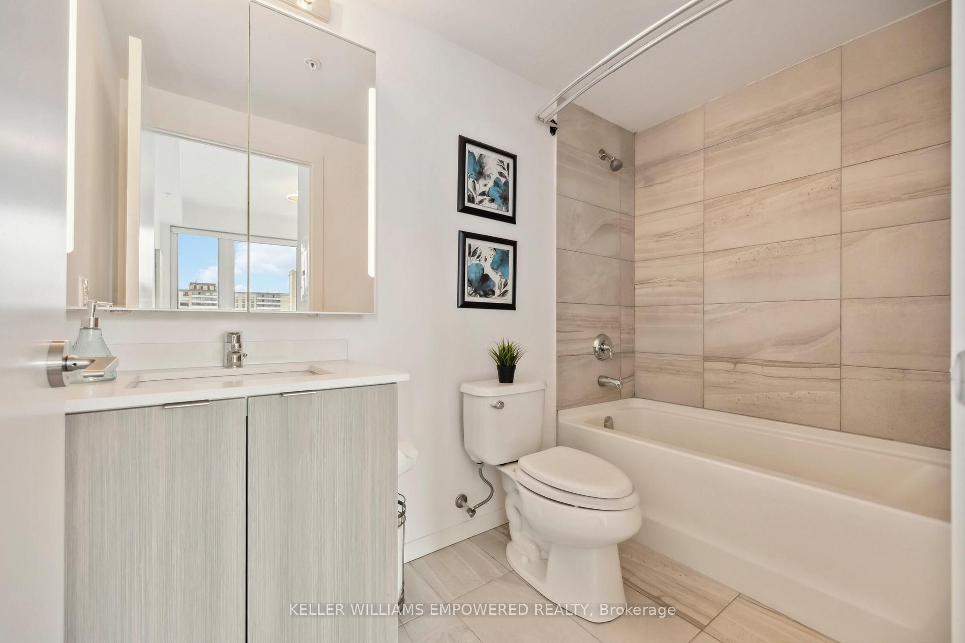 3 Bedrooms Condo at 3237 Bayview, Toronto For sale