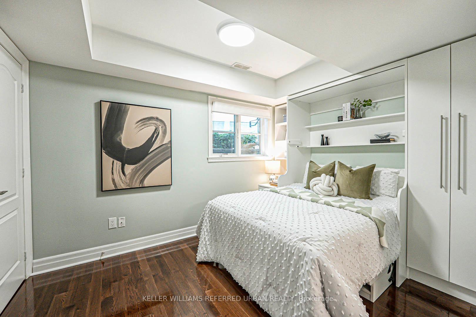 2 Bedrooms Condo at 67 Pleasant, Toronto For sale