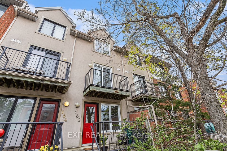 162 Rochester