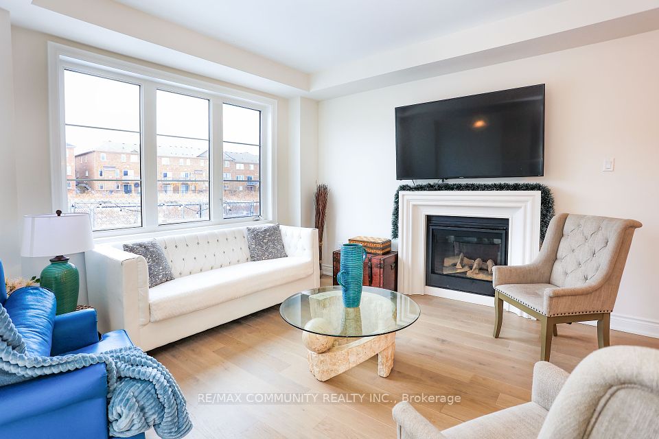 1024 Skyridge