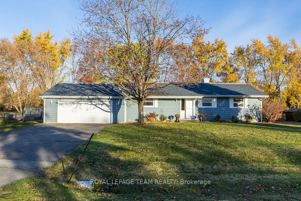 1245 Fairway