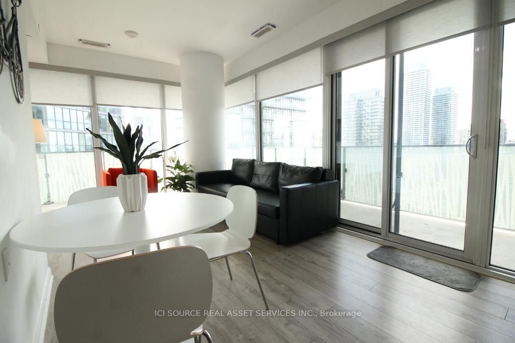 42 Charles Street E, #2104