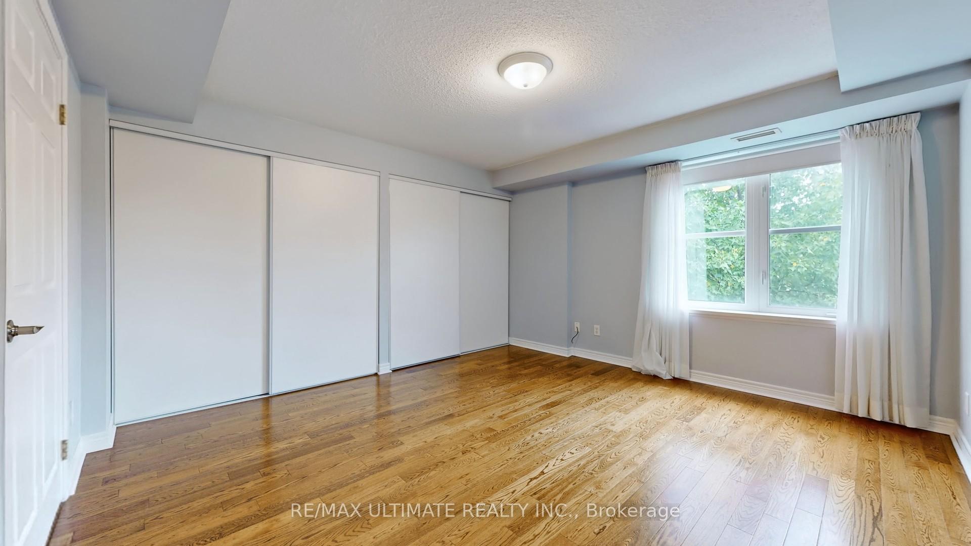 2 Bedrooms Condo at 645 Millwood, Toronto For sale