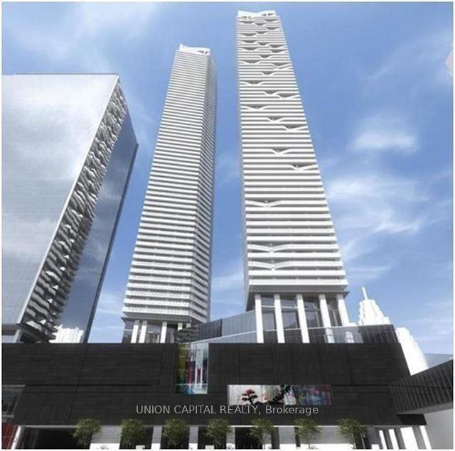 1 Bedroom Condo at 88 Harbour,  Toronto For sale