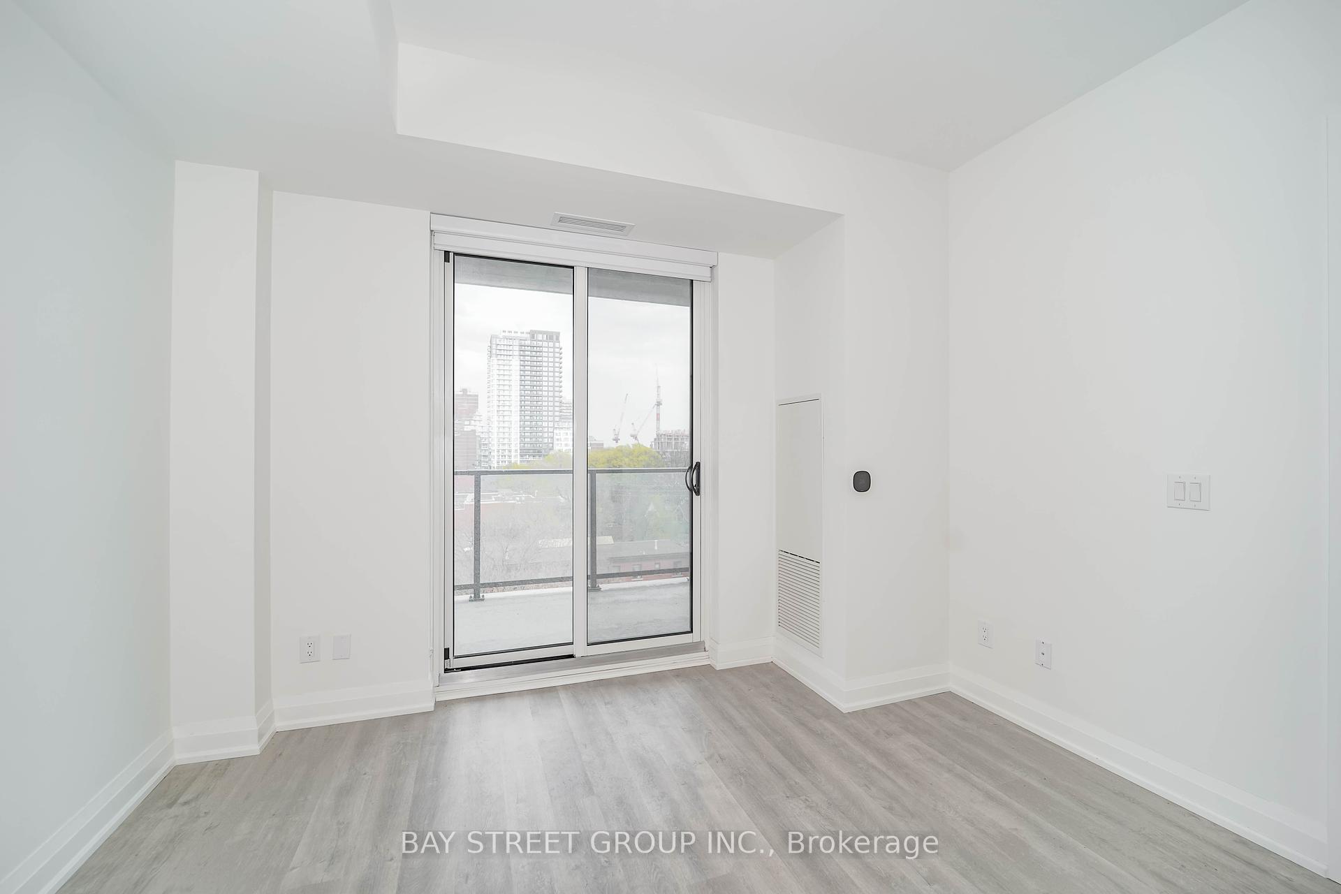 2 Bedrooms Condo at 2369 Danforth,  Toronto For sale