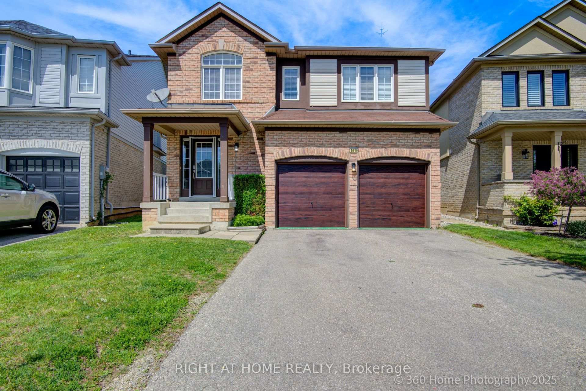 1019 Zimmerman Crescent, Milton, ON L9T 5S6