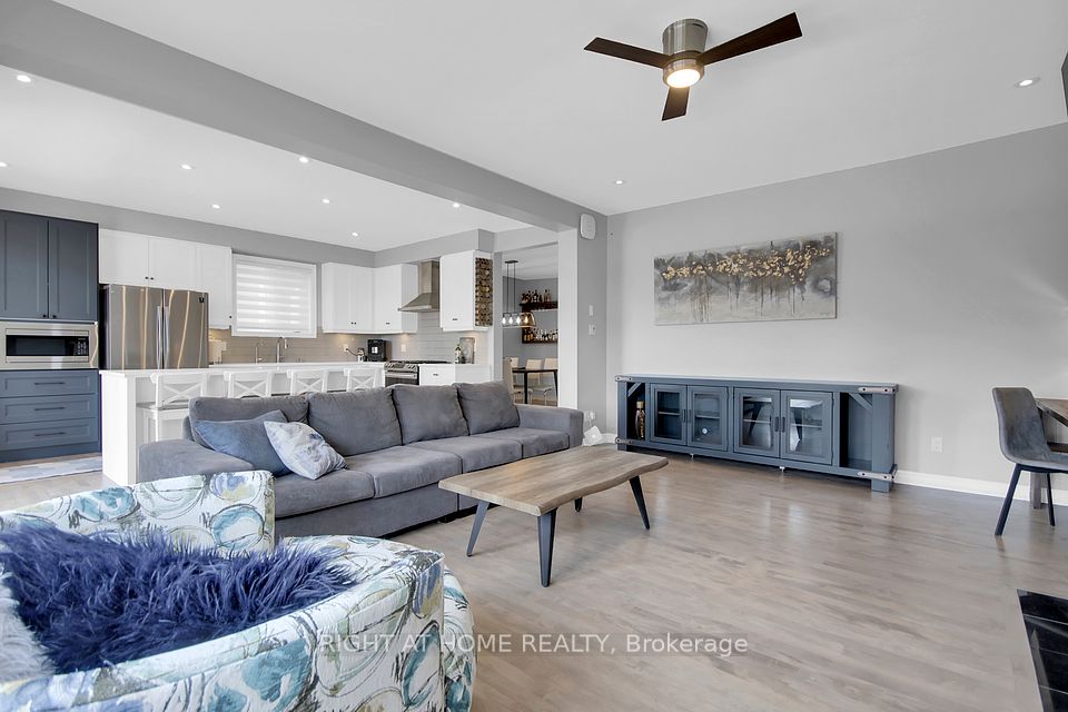 68 Pelham Crescent, StittsvilleMunsterRichmond, ON K0A 2Z0