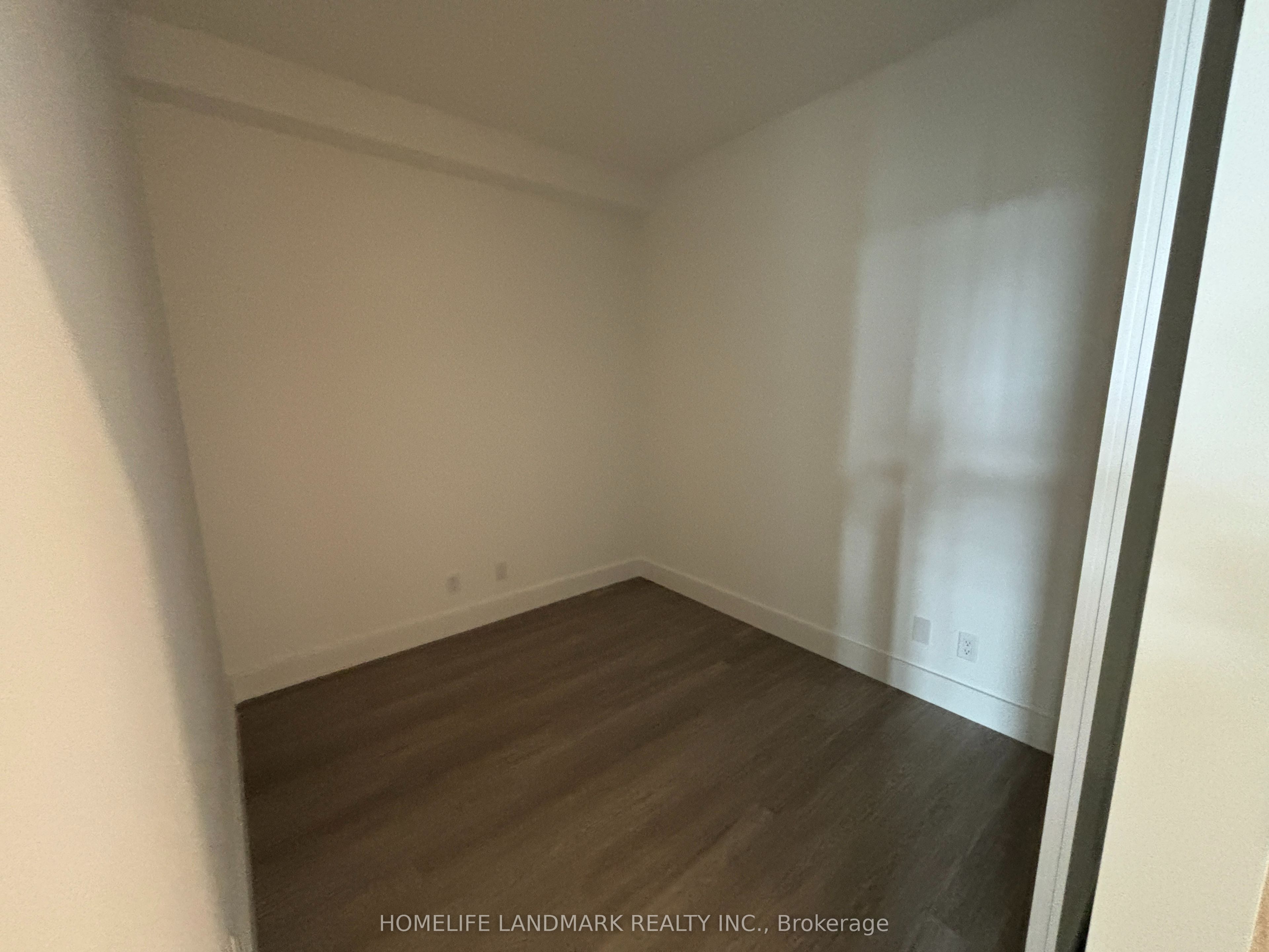 6 Greenbriar Road, #619