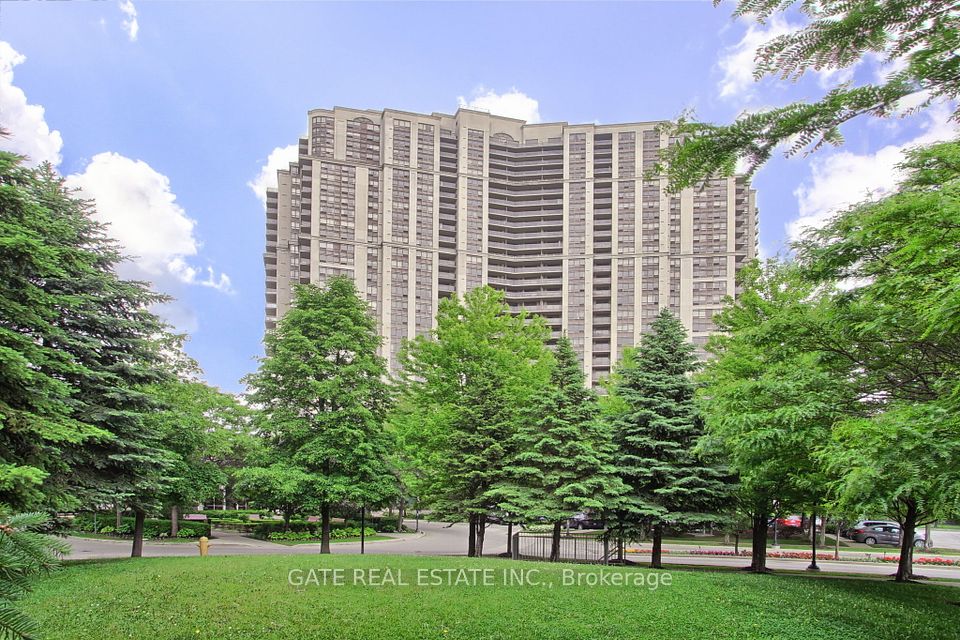 700 Humberwood