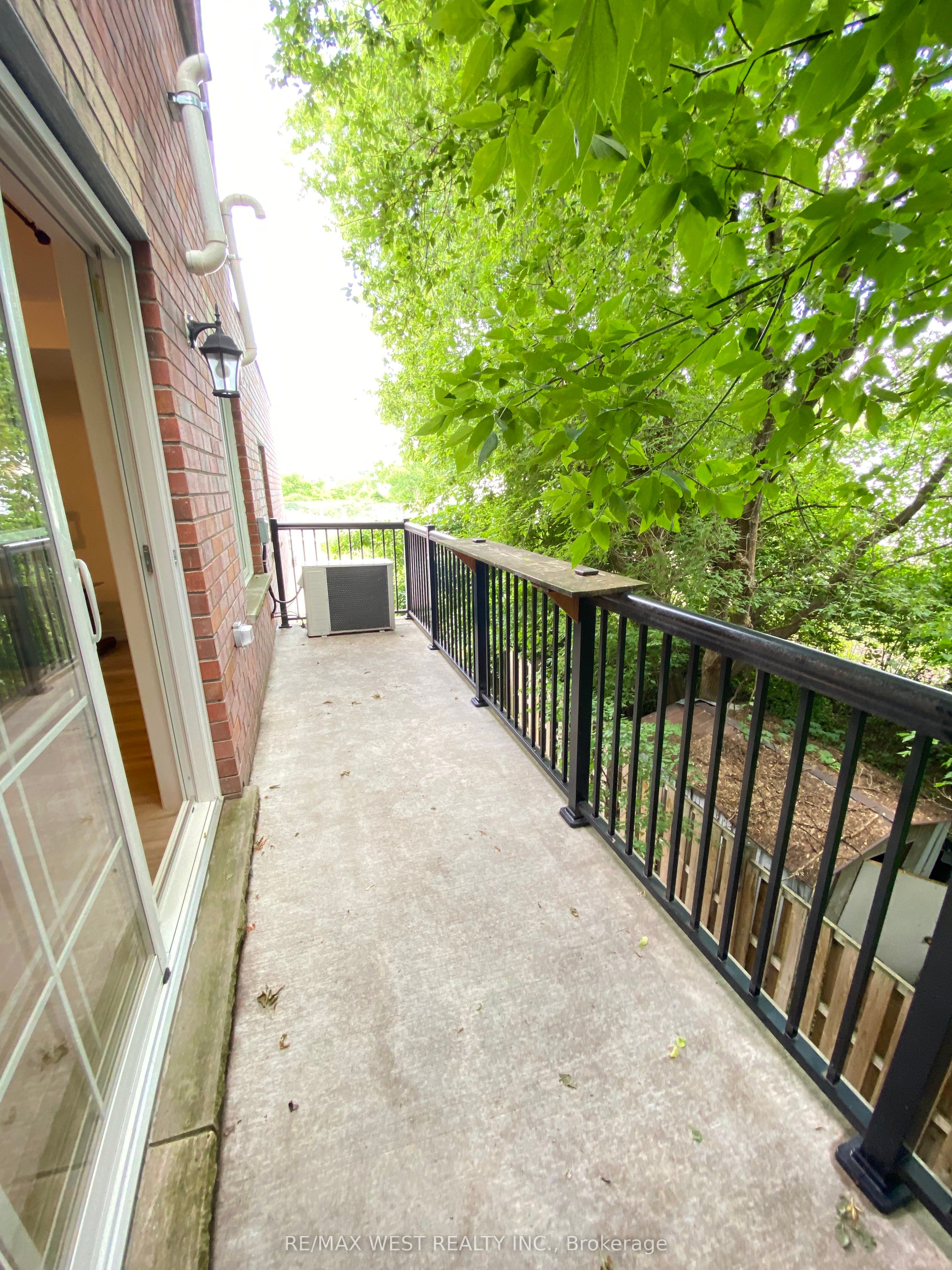 93 Gage Avenue, #1