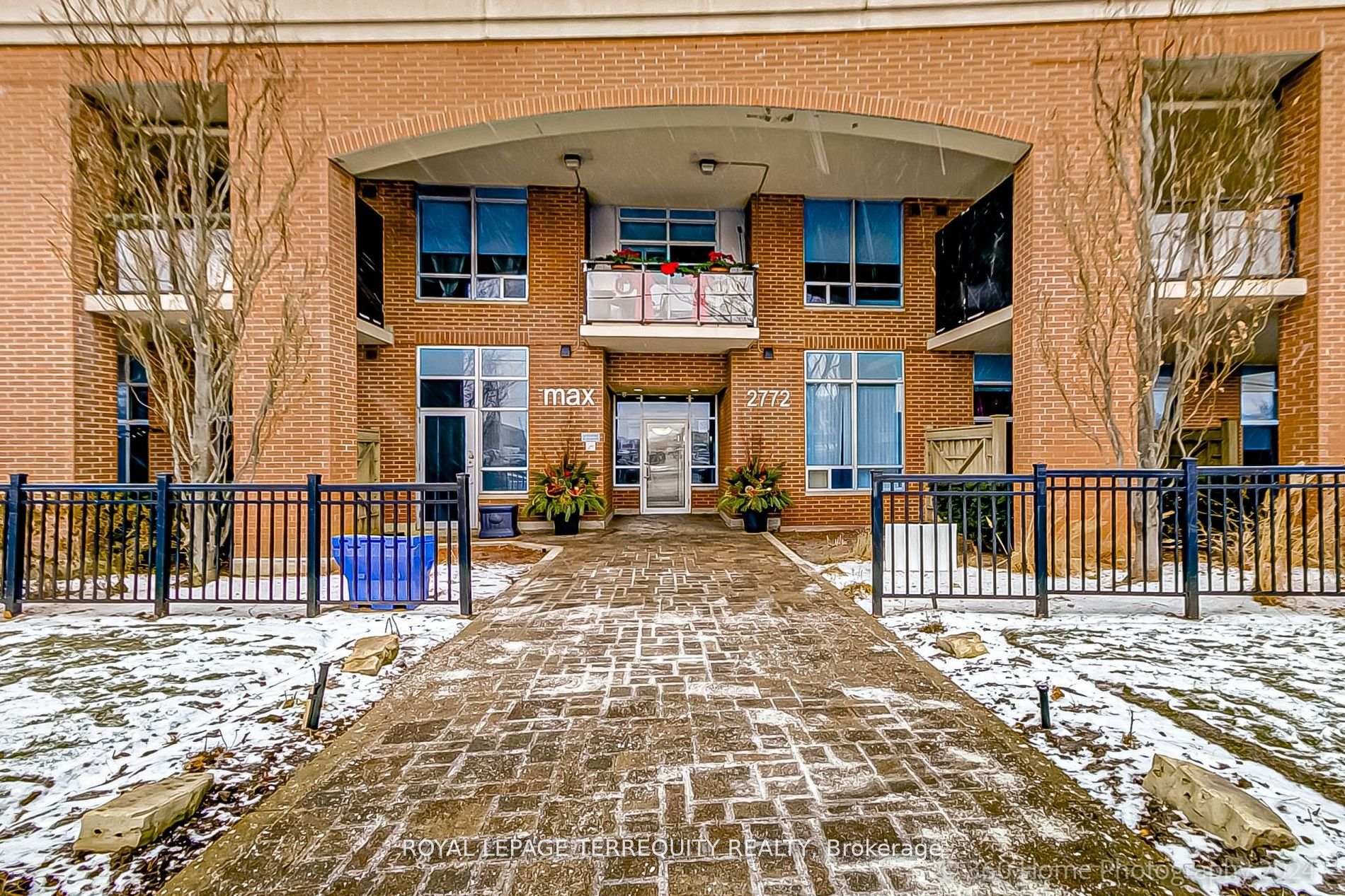 2 Bedrooms Condo at 2772 Keele, Toronto For sale
