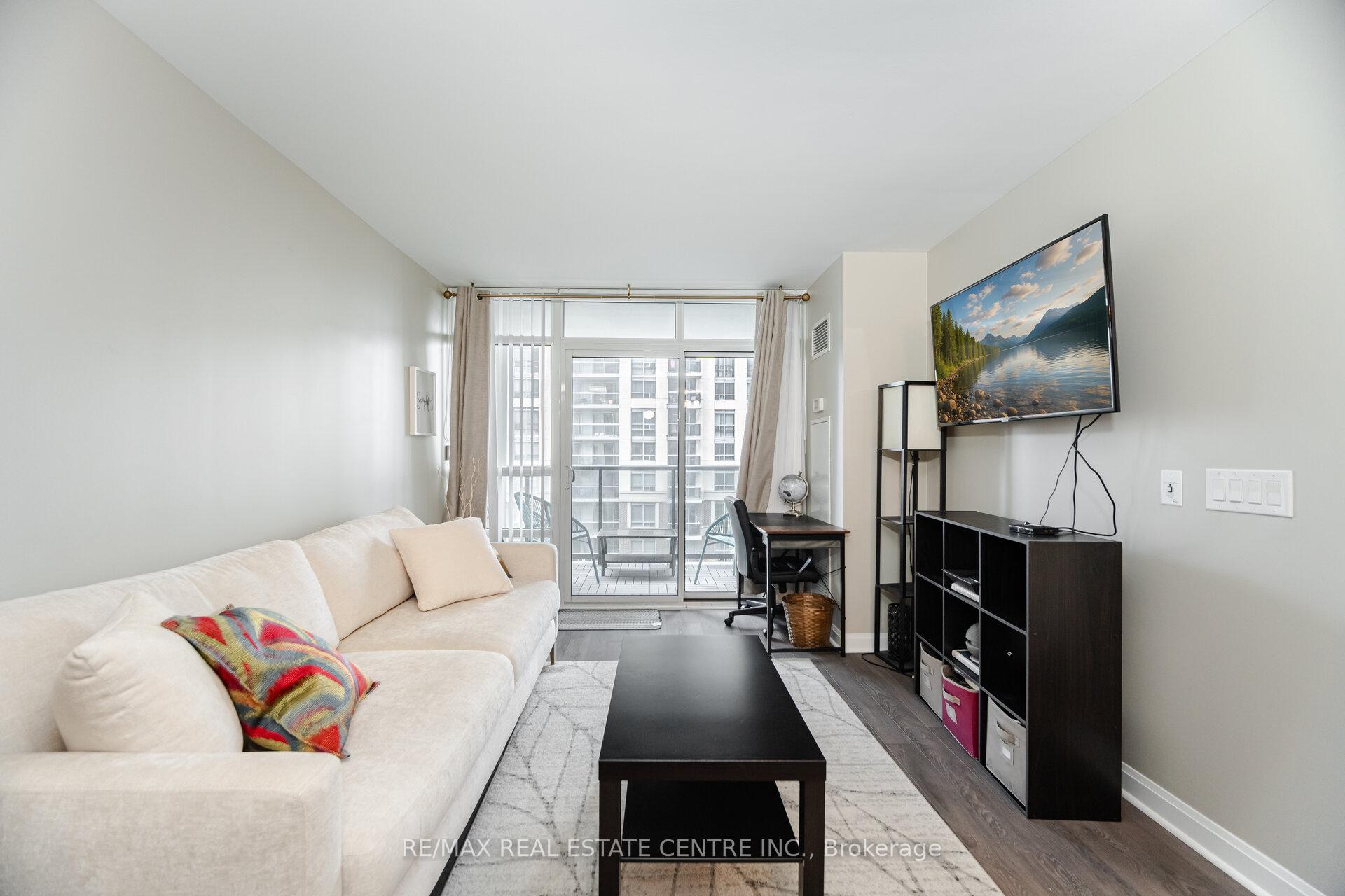 1 Bedroom Condo at 1 Michael Power, Toronto For sale