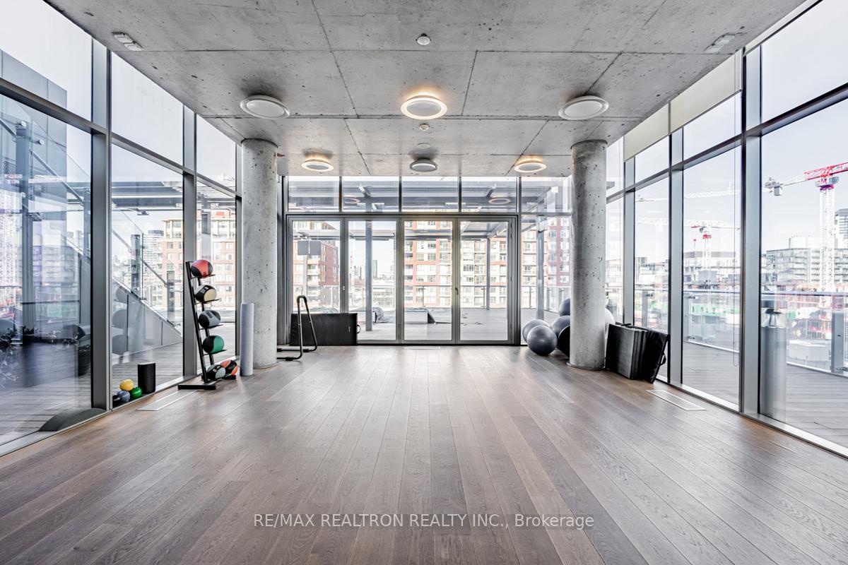 2 Bedrooms Condo at 70 Distillery, Toronto For sale
