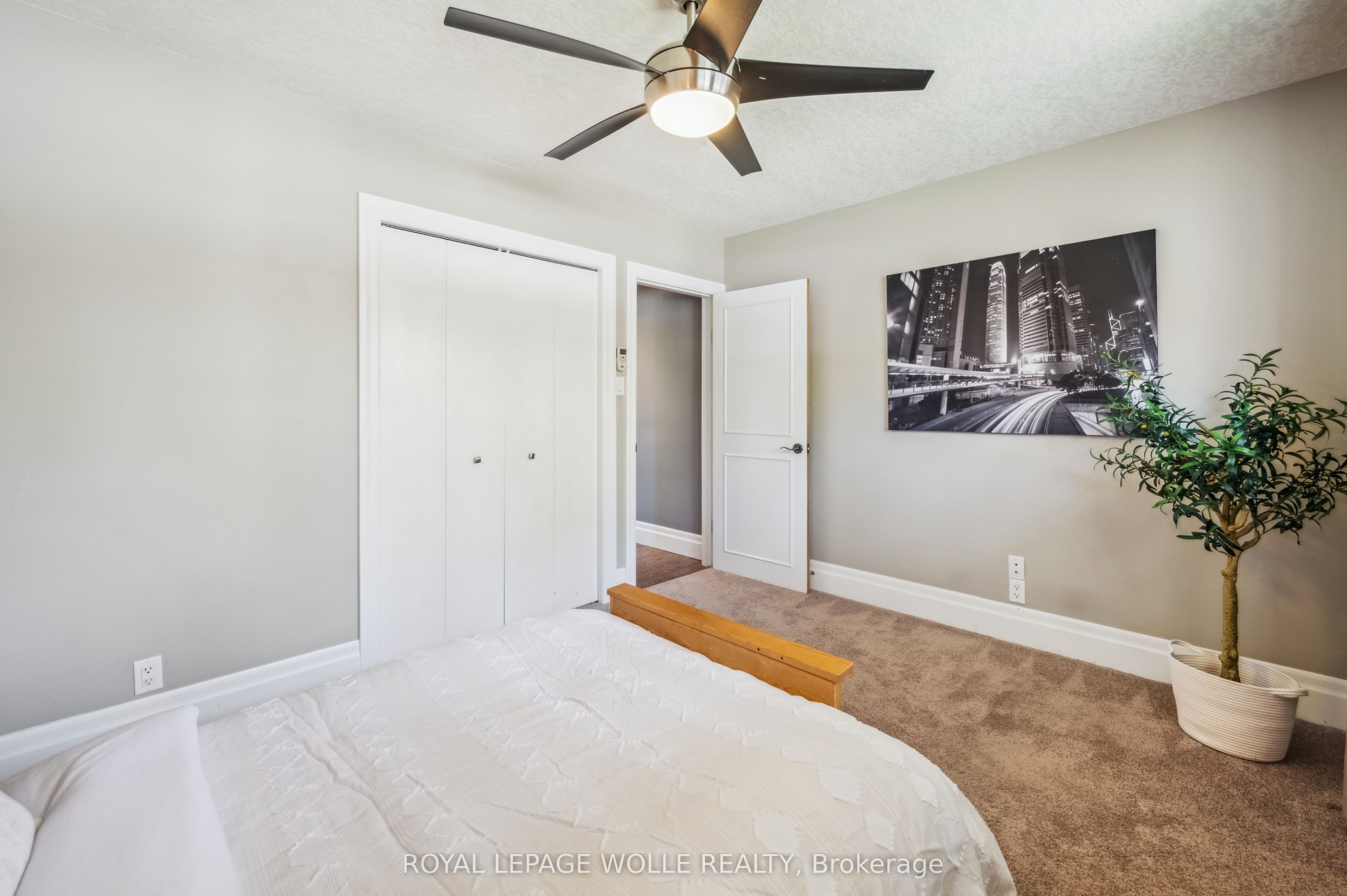136 Warren Road