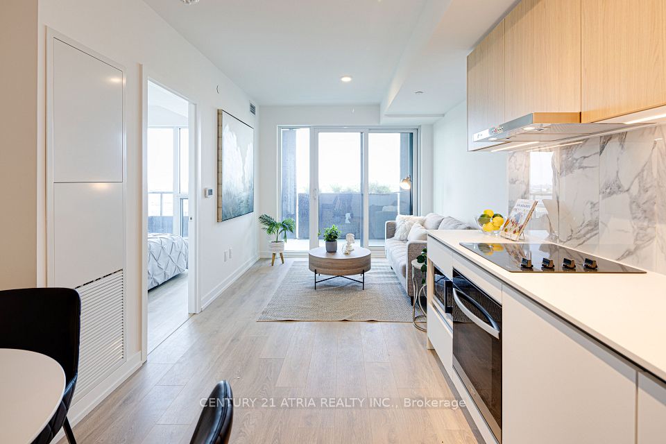 1100 Sheppard