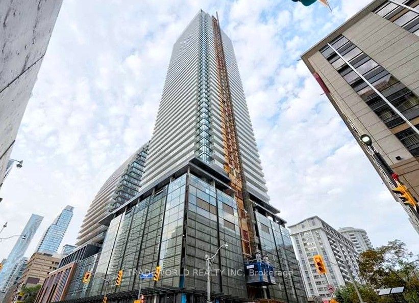 501 Yonge
