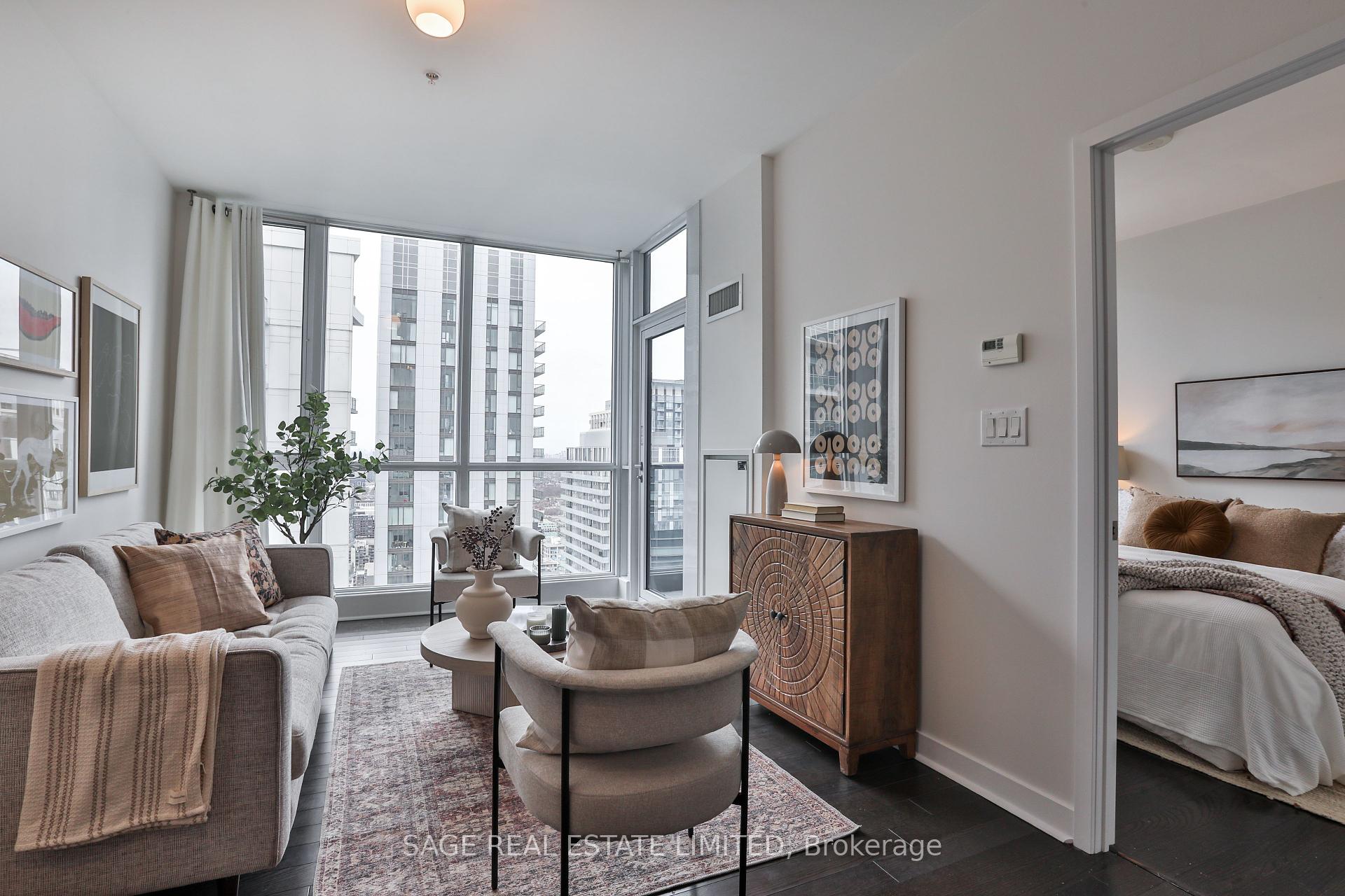 1 Bedroom Condo at 295 Adelaide,  Toronto For sale
