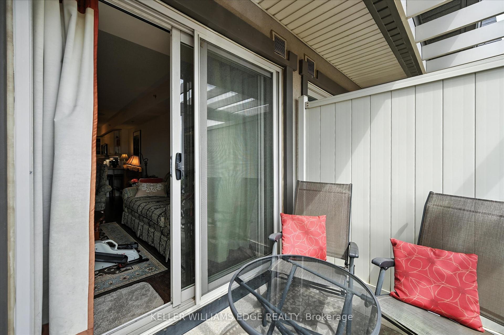 1 Bedroom Condo at 3070 Rotary, Burlington For sale