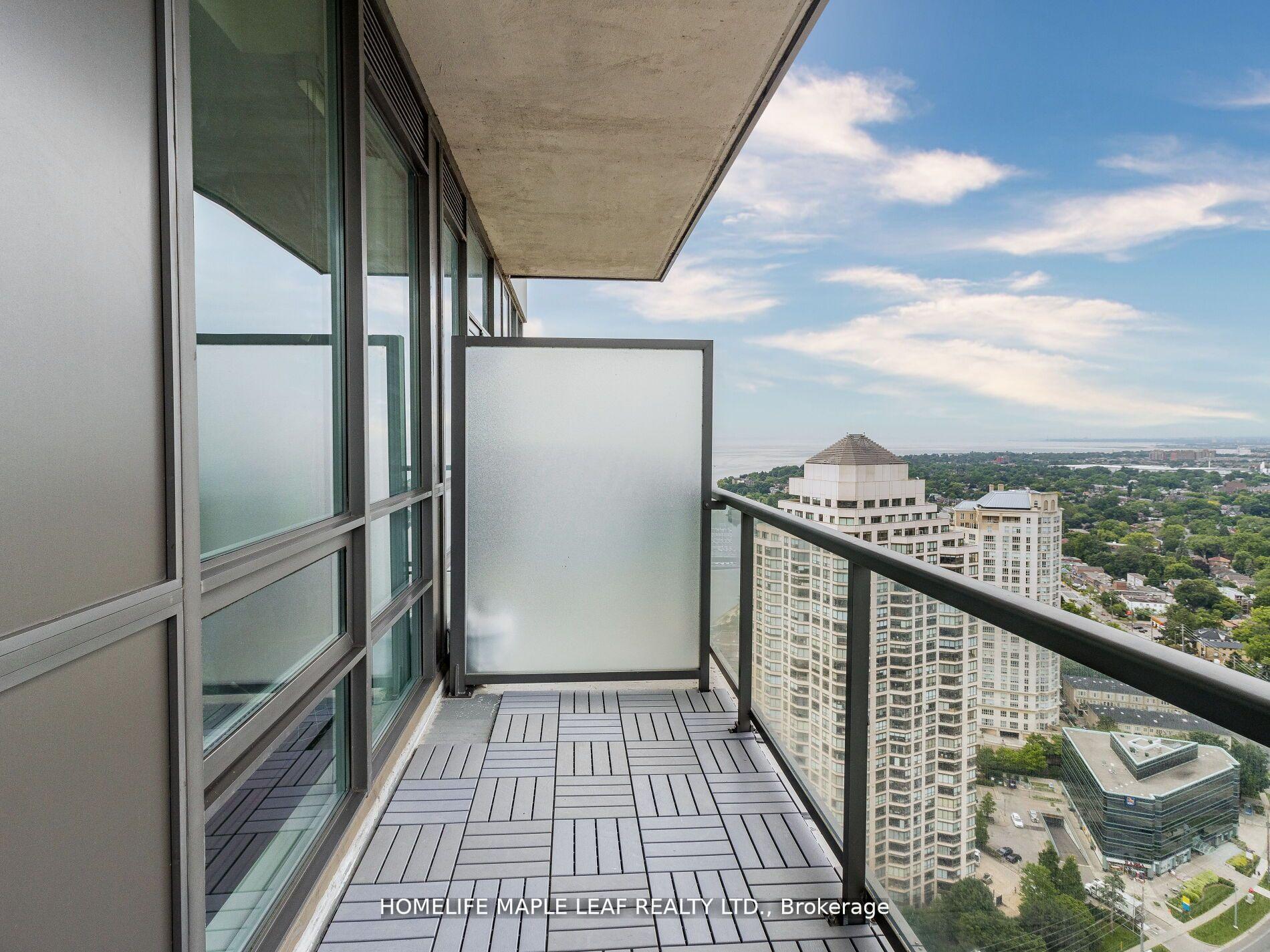2 Bedrooms Condo at 2240 Lakeshore, Toronto For sale