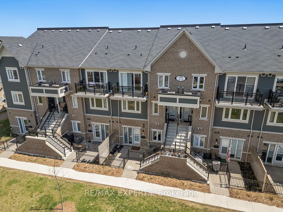 #127 - 250 Sunny Meadow Boulevard, Brampton, ON L6R 3Y6