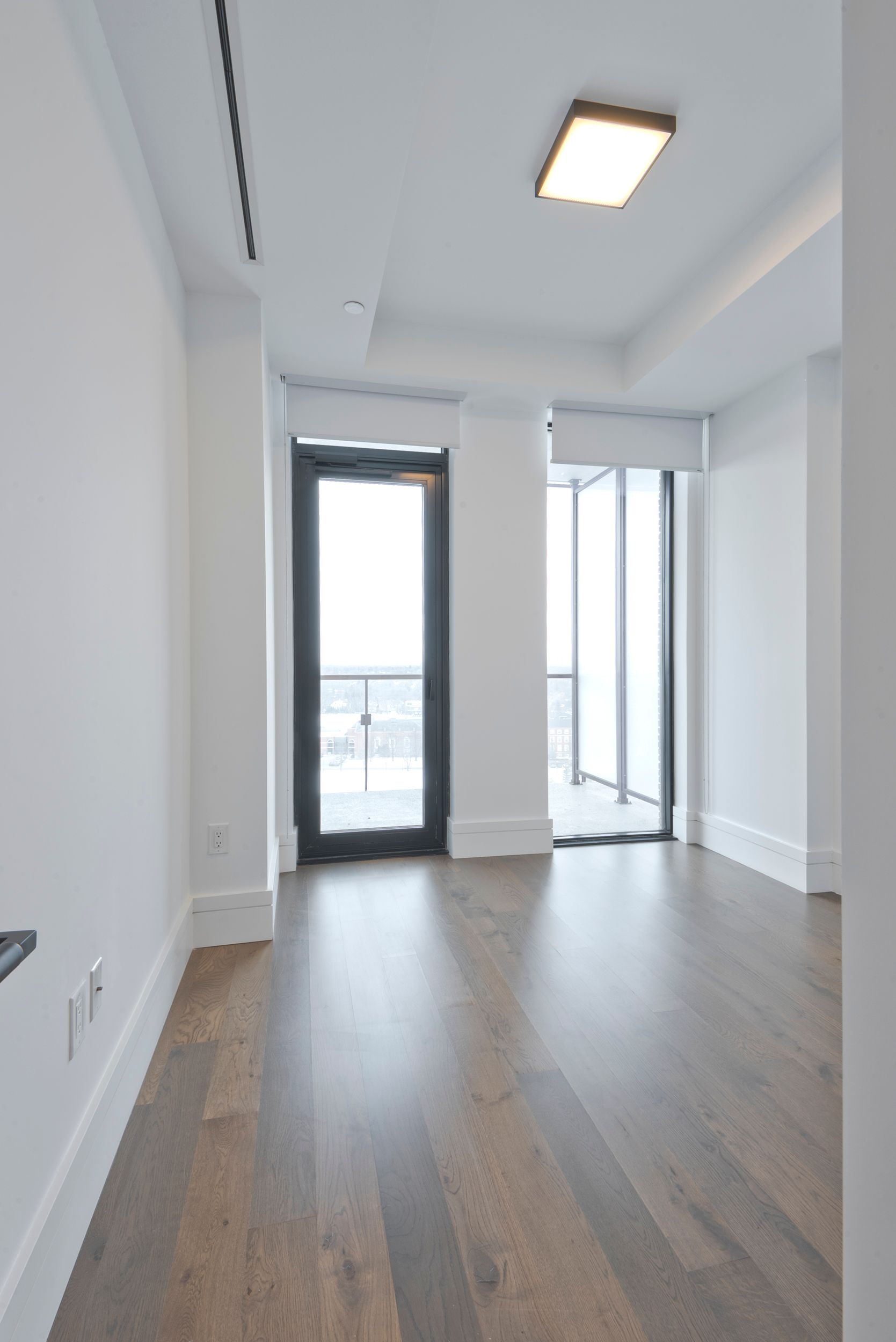 215 Lonsdale Road 1607
