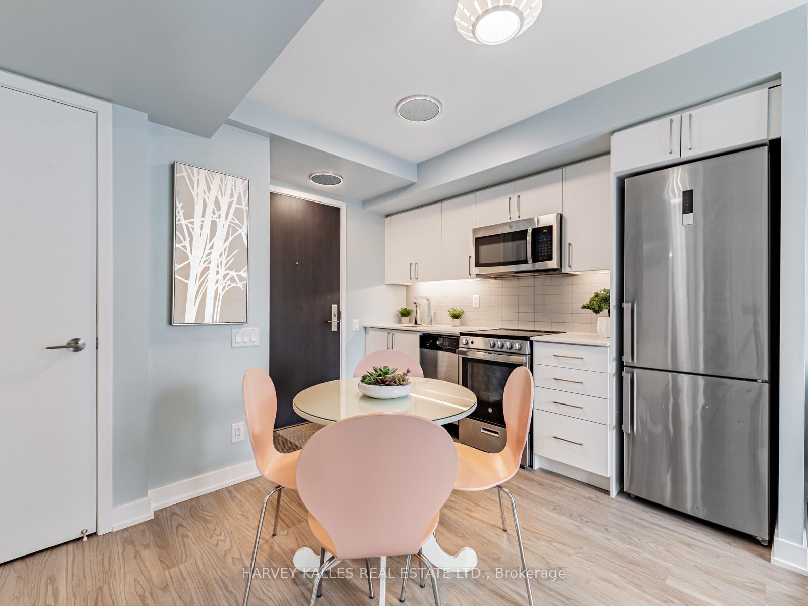 38 Monte Kwinter Court 902