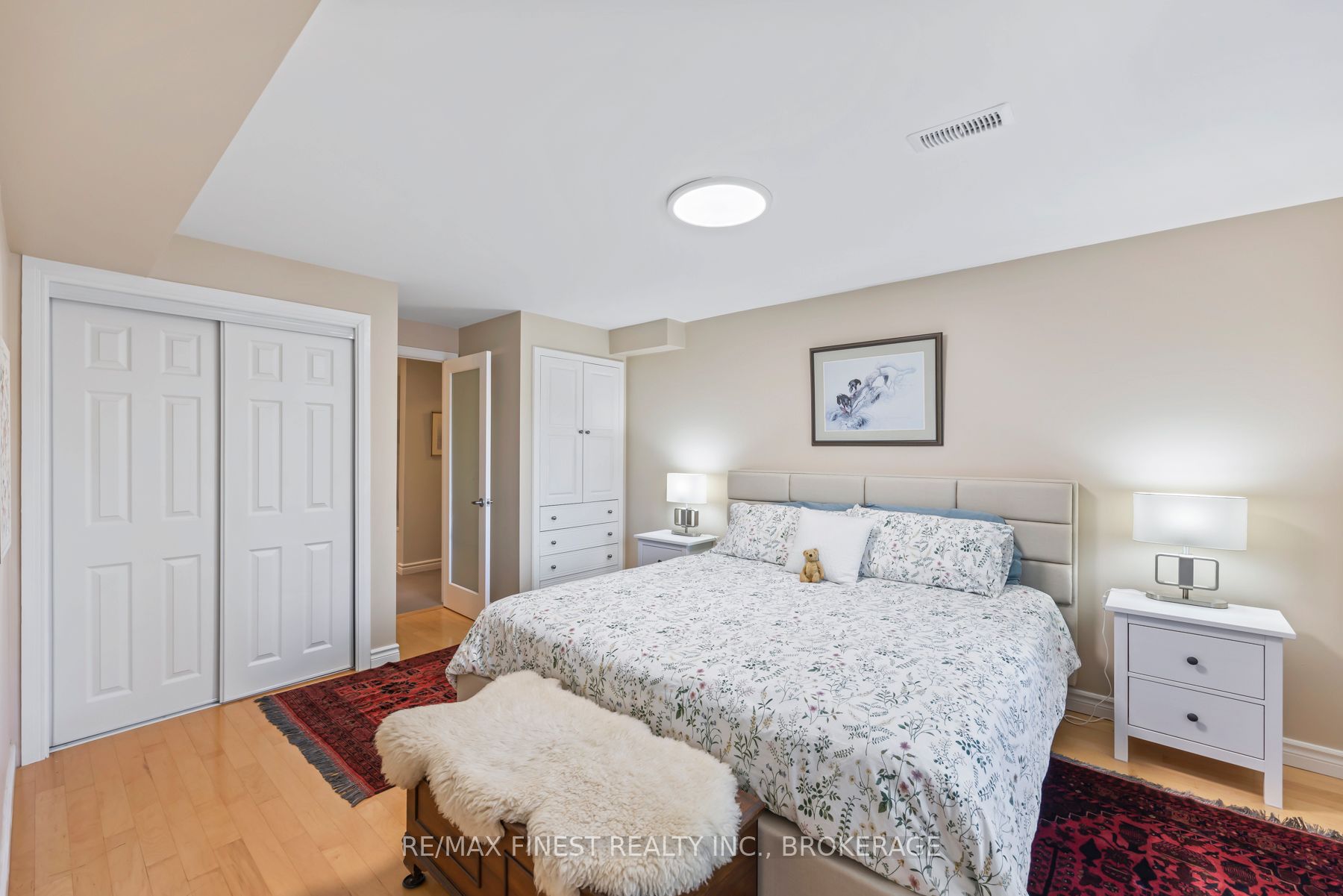 1150 Deer Park Lane