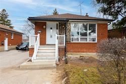 6 Larkhall Avenue, Toronto, ON M1J 1V1