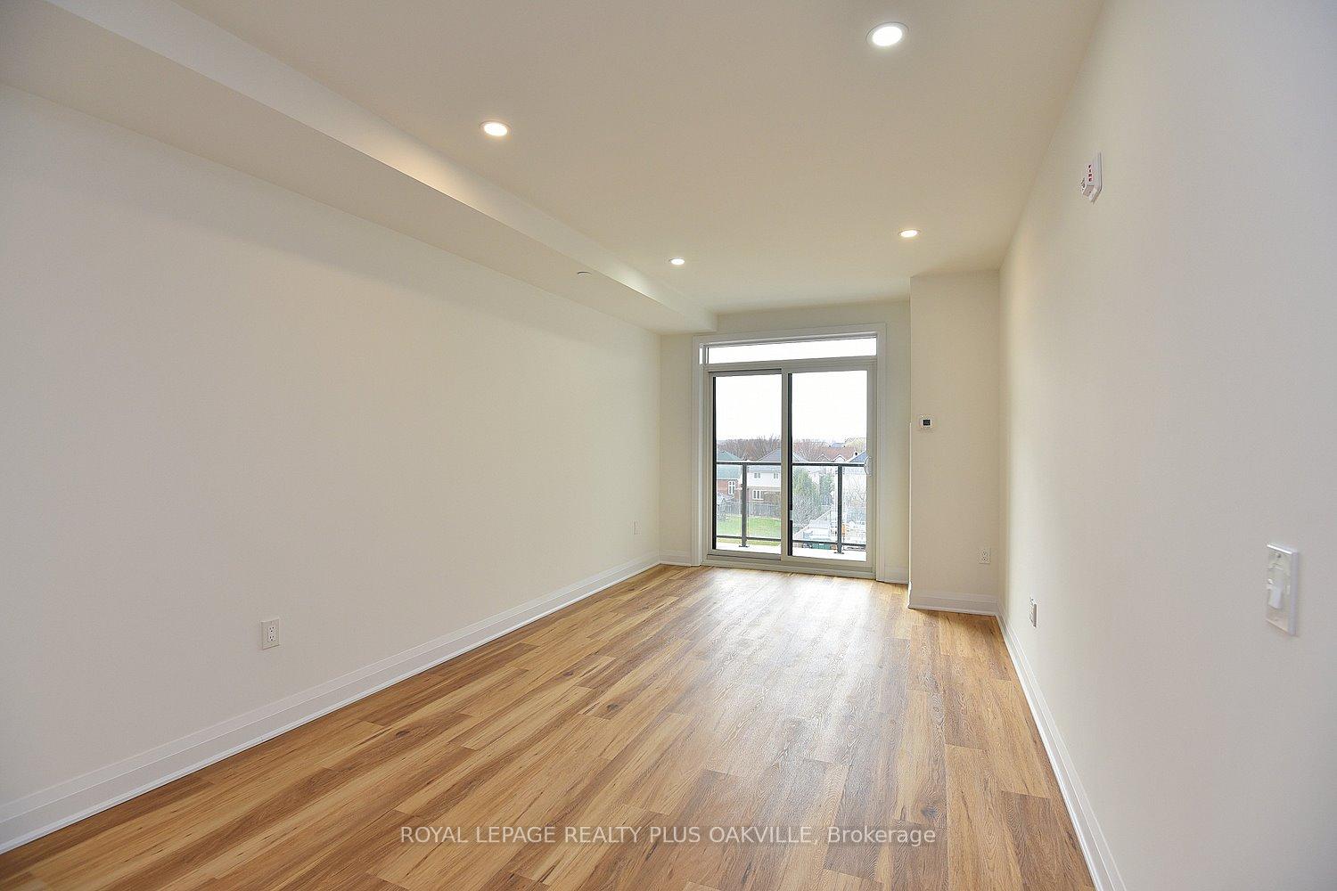 1 Bedroom Condo at 1936 Rymal, Hamilton For sale