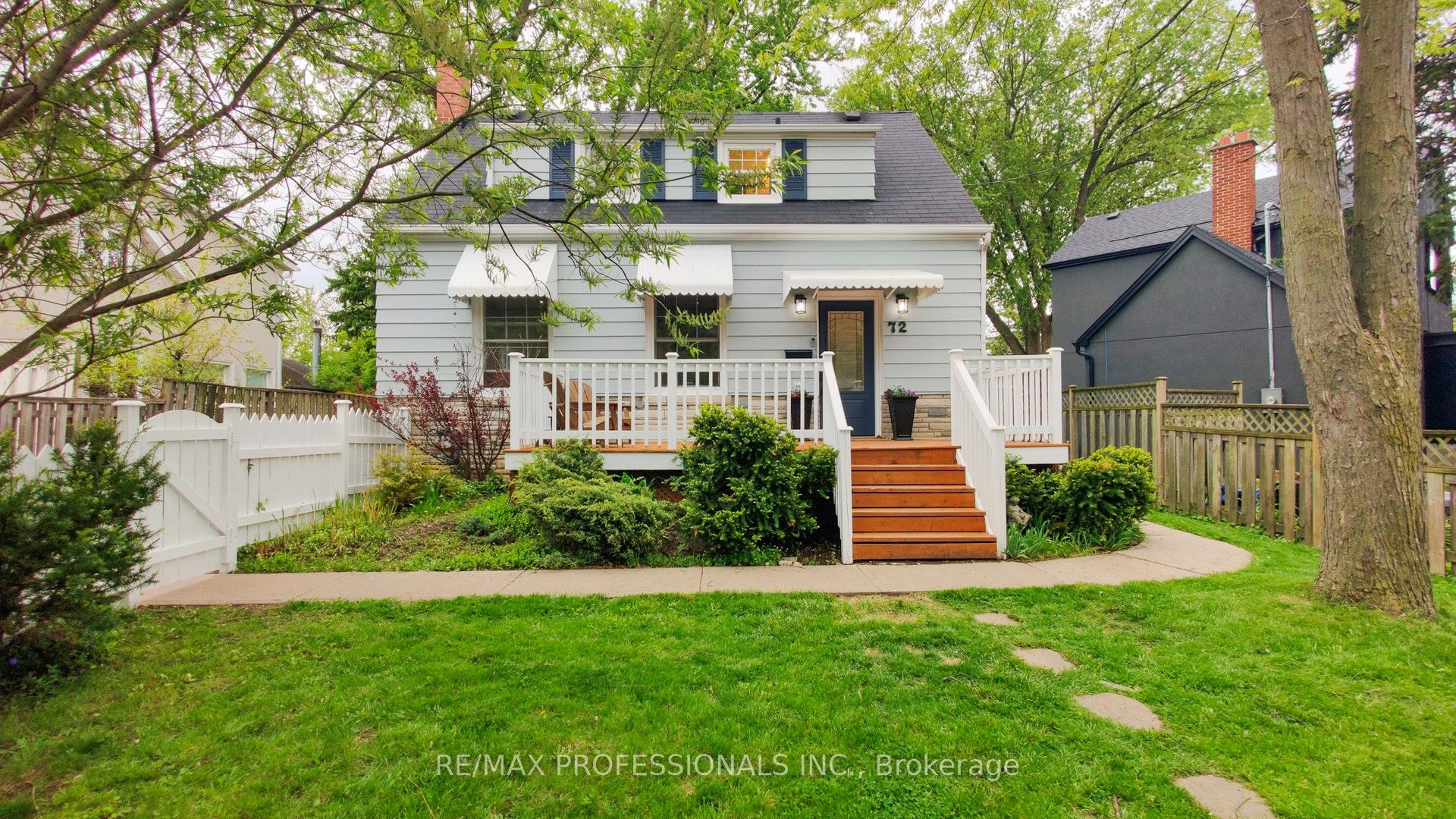 72 Arcadian Circle