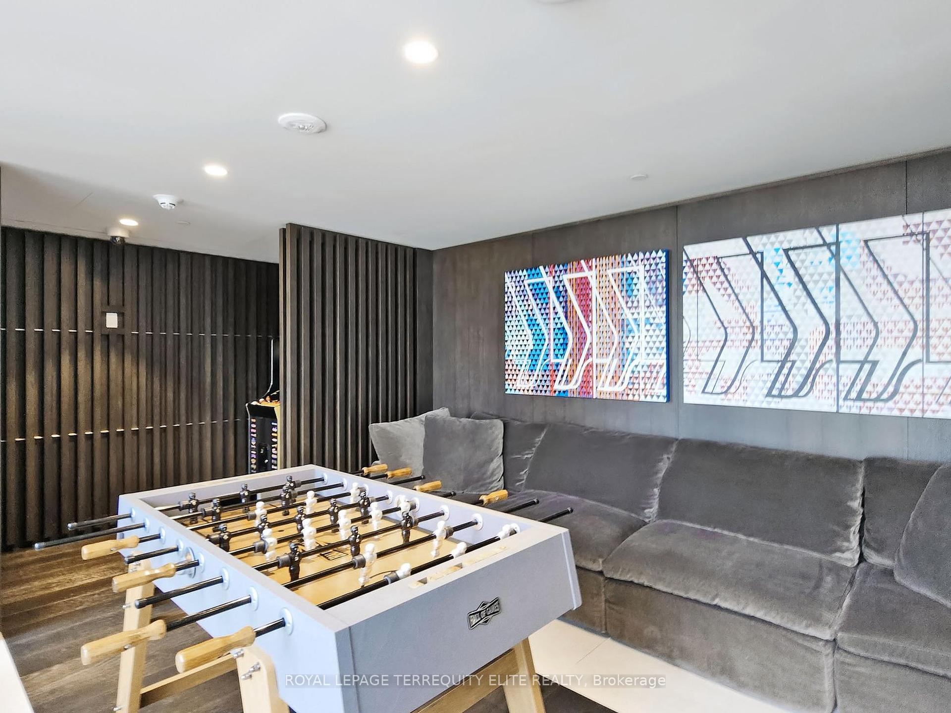 1 Bedroom Condo at 55 Cooper, Toronto For sale